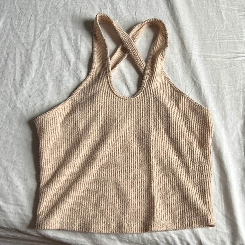 tan PacSun brand cropped tank top